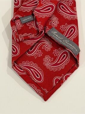 Daniel Cremieux Signature Collection Handmade In ITALY 100% Silk Numbered Tie